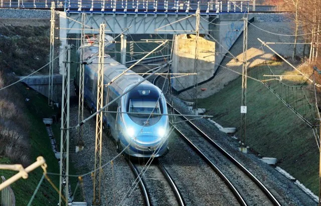 Zdjęcie Ile jedzie Pendolino z Krakowa do Gdańska? Sprawdź czas przejazdu!