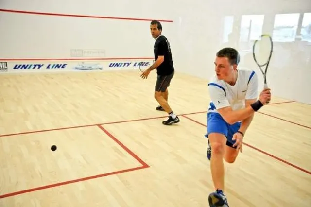 Zdjęcie Gdzie grać w squash w Bytomiu? Najlepsze korty i kluby w mieście