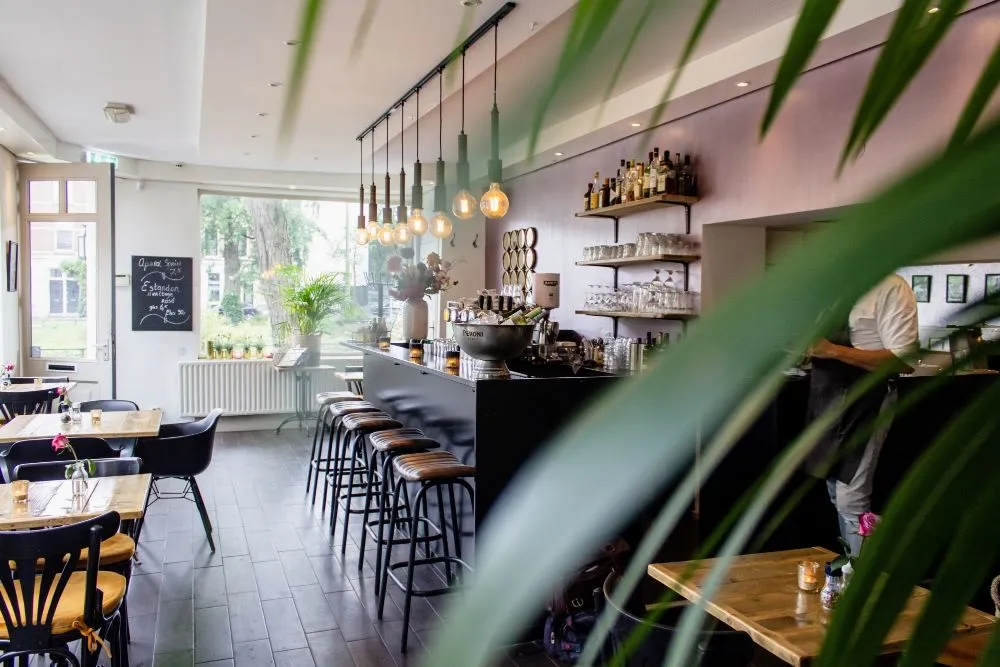 Zdjęcie Gdzie dobrze zjeść w Łebie? Odkryj najlepsze restauracje i smaki