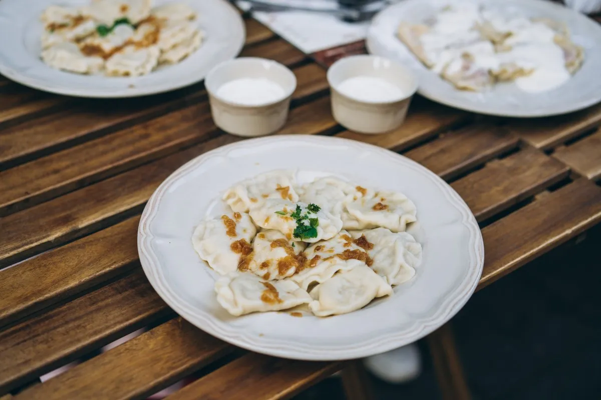 Zdjęcie Gdzie zjeść w Kudowie-Zdroju? Odkryj najlepsze restauracje i smaki