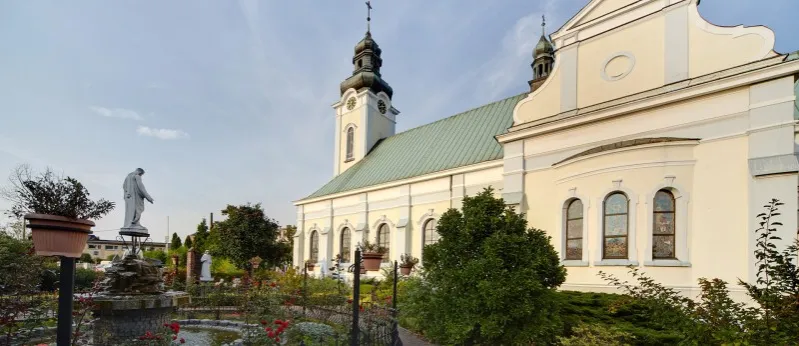 Zdjęcie Sanktuarium Chwałowice: historia, architektura i duchowe znaczenie