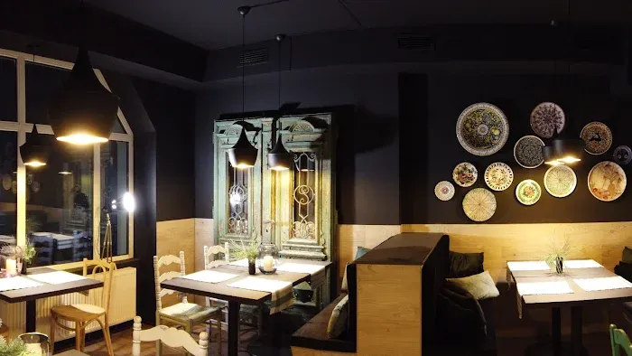 Zdjęcie Gdzie zjeść w Jeleniej Górze? Odkryj najlepsze restauracje na każdą okazję