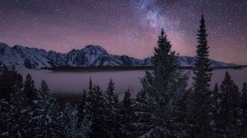 Zdjęcie Jaki obiektyw do nocnego nieba? Odkryj najlepsze opcje dla astrofotografii