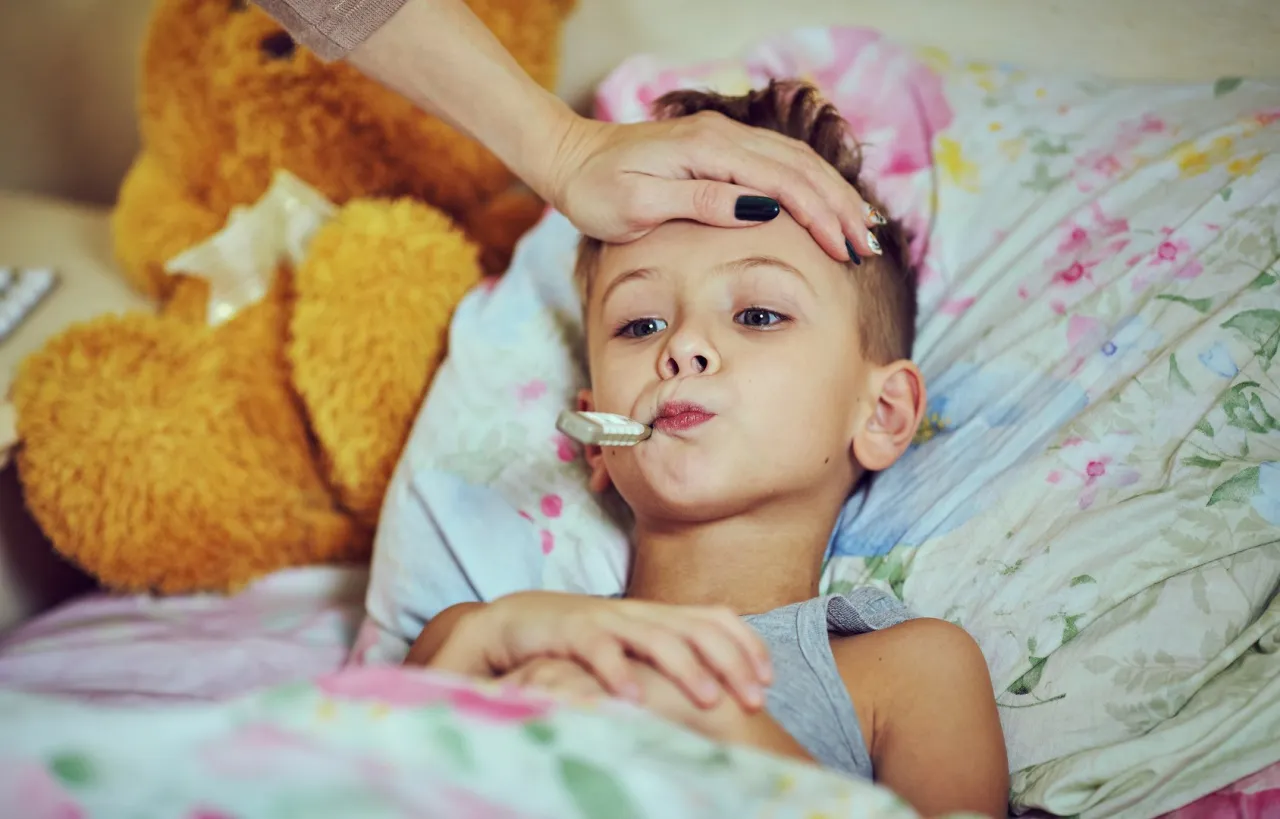 Zdjęcie Gorączka u dzieci kiedy do lekarza: kiedy nie czekać na pomoc