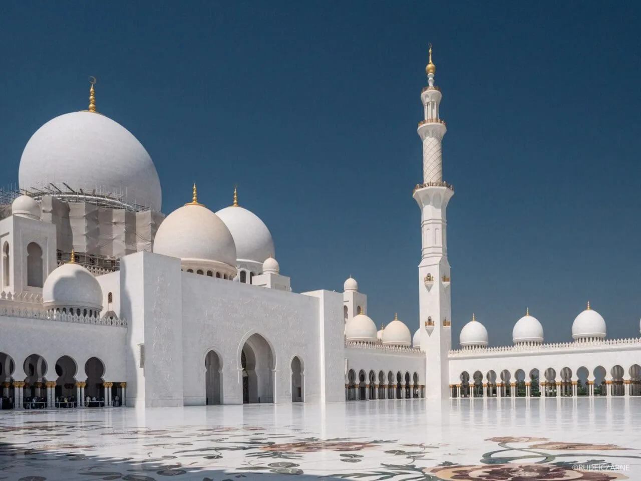 Zdjęcie Najciekawsze atrakcje w Abu Dhabi, które musisz zobaczyć