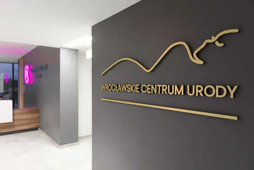 Zdjęcie Ile kosztuje liposukcja ud? Poznaj ceny i ukryte wydatki