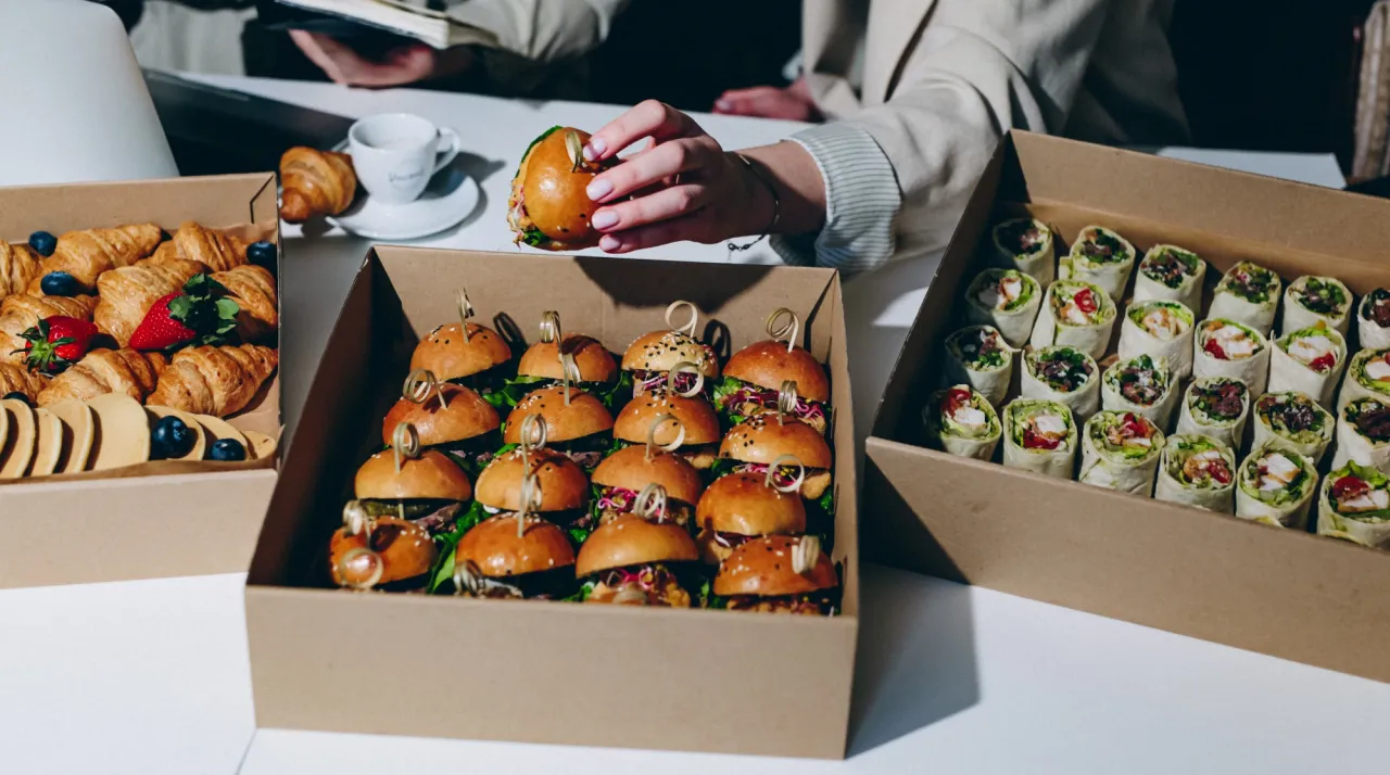 Zdjęcie Mini burgery gdzie kupić – najlepsze miejsca i sprawdzone opcje