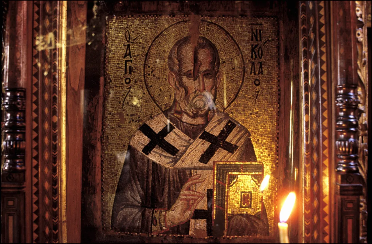 Zdjęcie Kiedy urodził się święty Mikołaj? Odkryj fascynującą historię jego narodzin