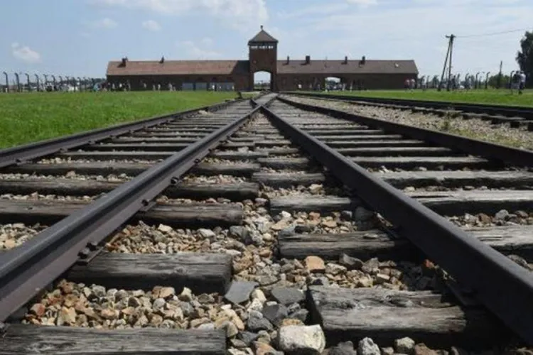 Zdjęcie Auschwitz-Birkenau w jakim kraju? Poznaj prawdę o lokalizacji
