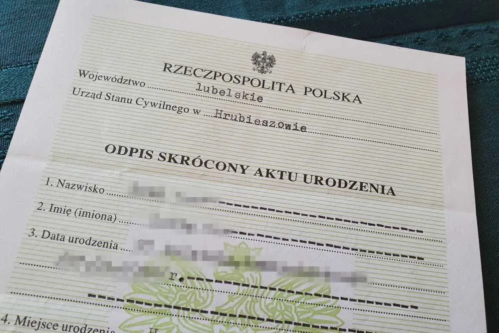 Zdjęcie Ile kosztuje odpis aktu urodzenia: ceny i sposoby uzyskania dokumentu