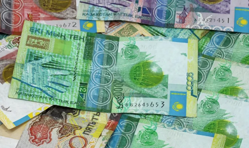 Zdjęcie Jaką walutę wykorzystasz w Kazachstanie - poznaj tenge i jego specyfikę