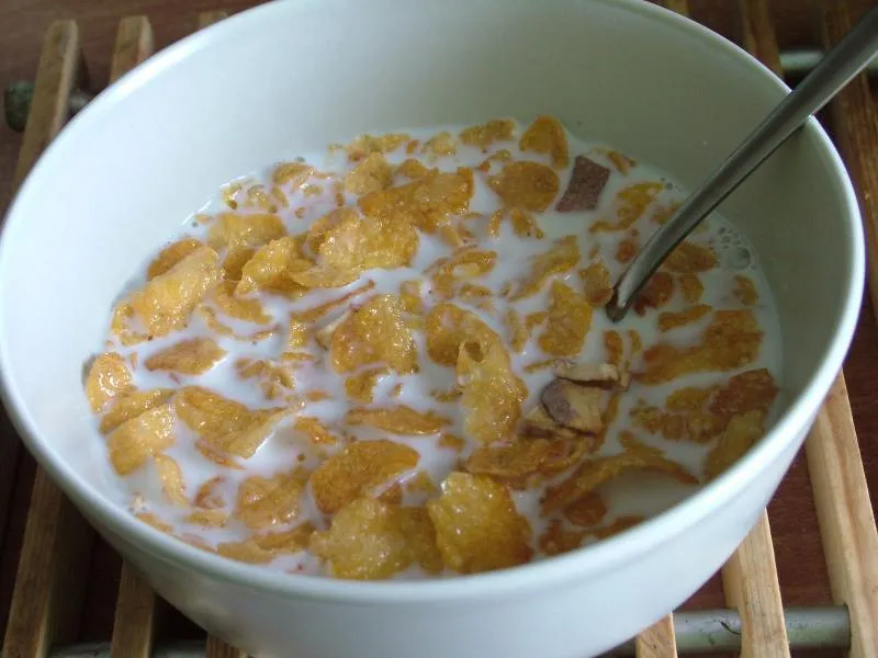 Zdjęcie Ile kcal mają płatki z mlekiem czekoladowe? Sprawdź kaloryczność!