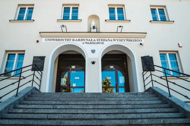 Zdjęcie Uniwersytet Kardynała Stefana Wyszyńskiego: Co warto wiedzieć o uczelni?
