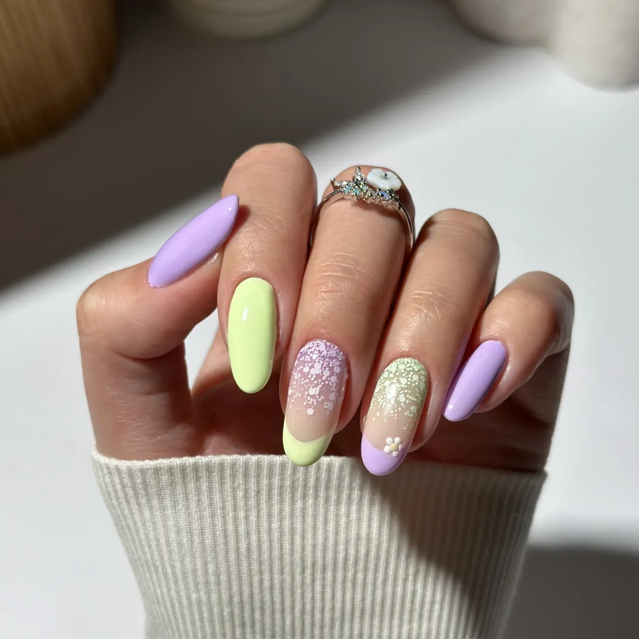 Zdjęcie Jak wykonać french manicure - proste kroki do idealnych paznokci
