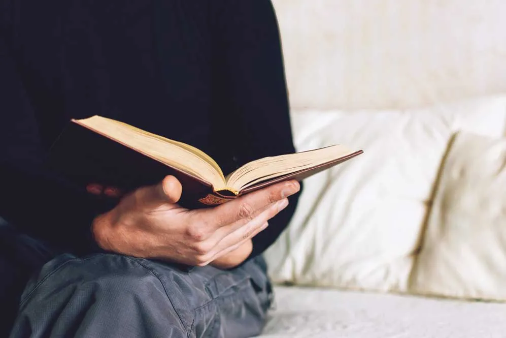 Zdjęcie Jakie są epoki literackie? Odkryj ich znaczenie i wpływ na kulturę