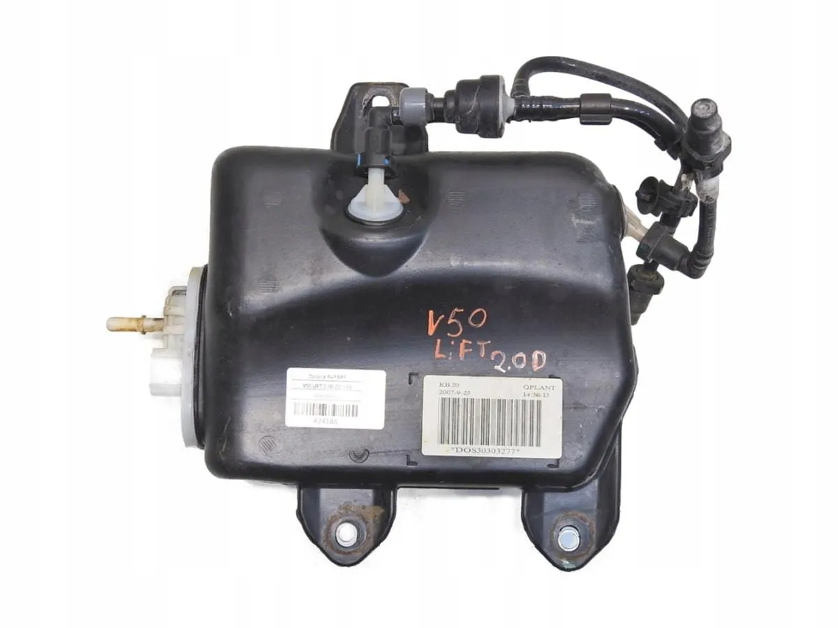 Zdjęcie Gdzie jest zbiornik płynu DPF w Volvo V50? Uniknij problemów z silnikiem