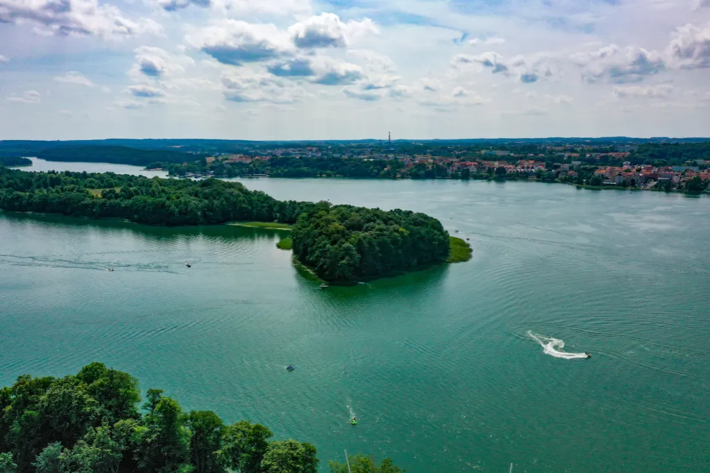 Zdjęcie Dlaczego Mazury są najpiękniejszym miejscem na świecie - odkryj ich magię