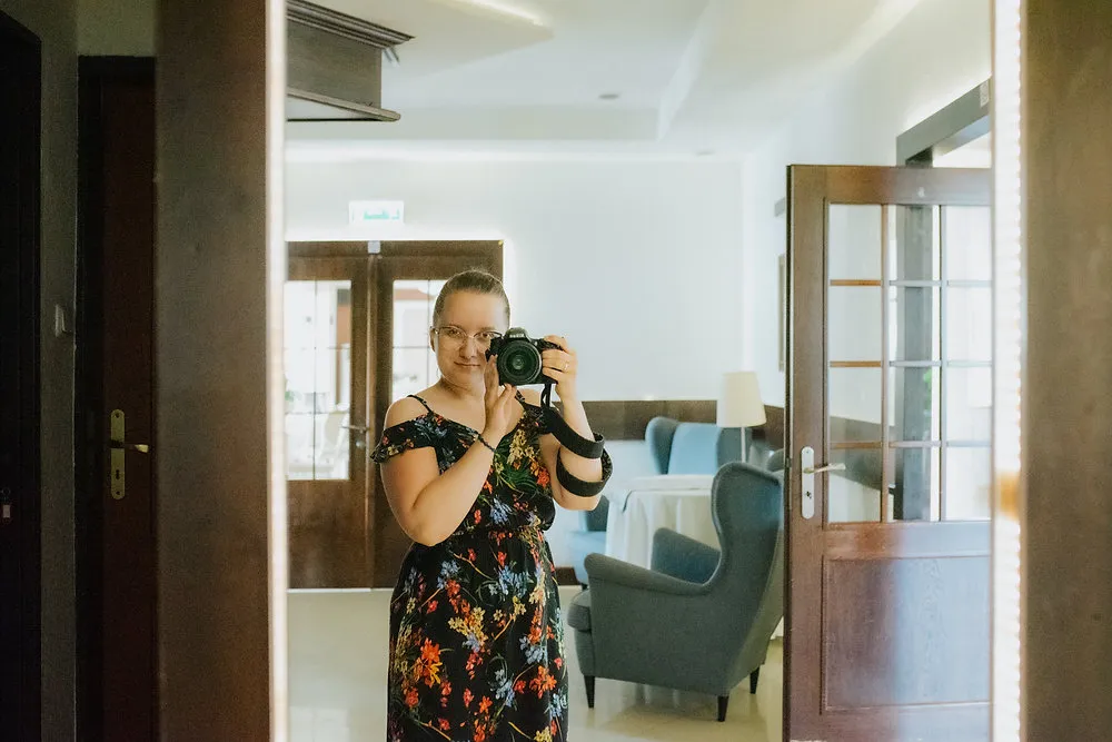 Zdjęcie Jak zrobić zdjęcie w lustrze: 10 trików na idealne selfie