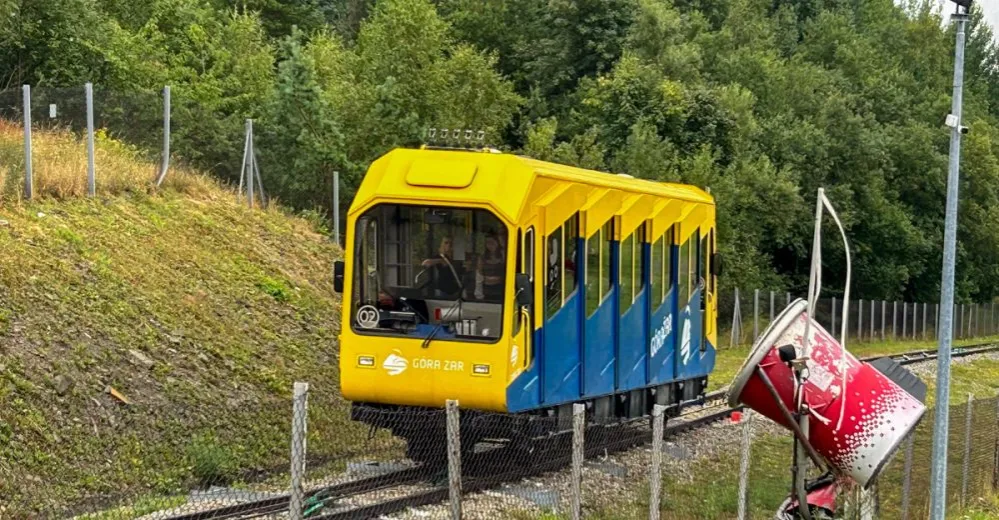 Zdjęcie Jak dojechać na Górę Żar - najlepsze trasy i porady podróżnicze