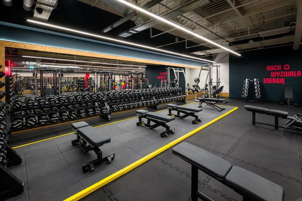 Zdjęcie Fabryka Formy Sarni Stok Bielsko: Cennik, Grafik, Sprzęt