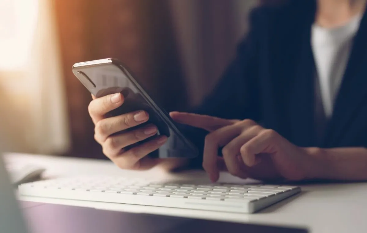 Zdjęcie Telefon na firmę ile można odliczyć? Sprawdź, co musisz wiedzieć