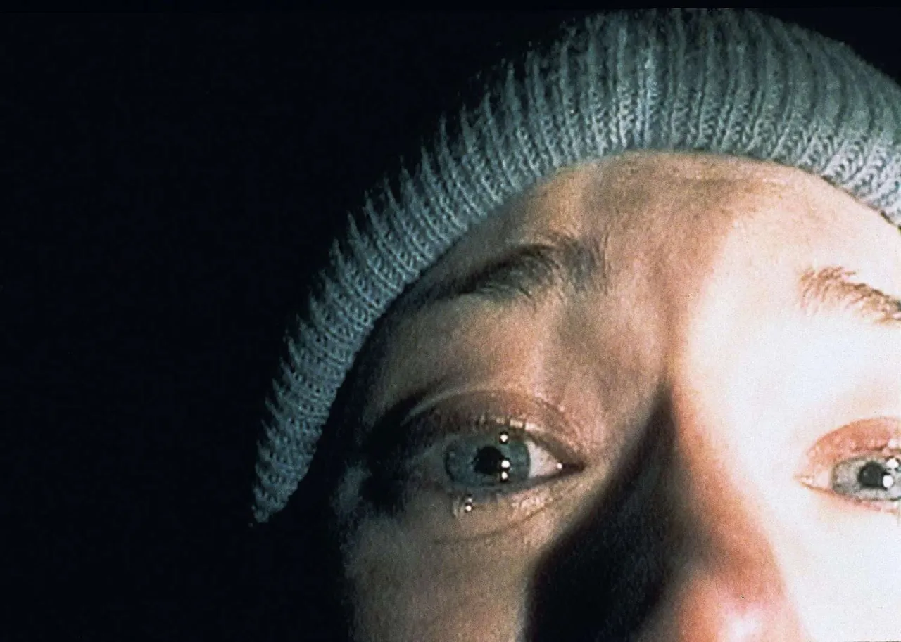 Zdjęcie Blair Witch: Fenomen horroru, który zmienił kino i popkulturę
