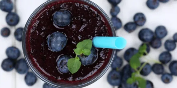 Zdjęcie Delicioso batido de arándanos y plátano que potenciará tu energía
