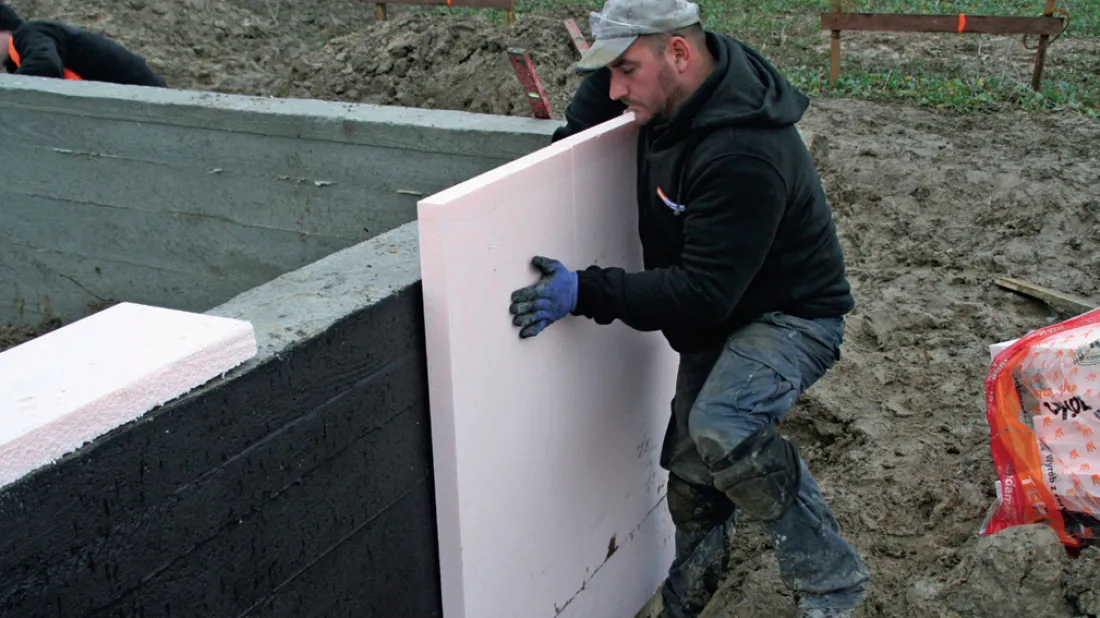 Zdjęcie Jak zabezpieczyć fundamenty przed wilgocią i mrozem skutecznie