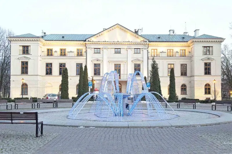 Zdjęcie Pałac Dernałowiczów w Mińsku Mazowieckim - godziny otwarcia i zwiedzanie
