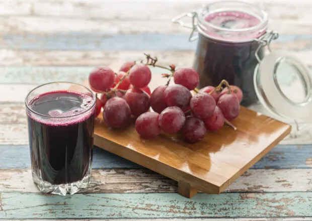 Zdjęcie Jak wykorzystać nadmiar winogron? Praktyczne przepisy na przetwory i wino