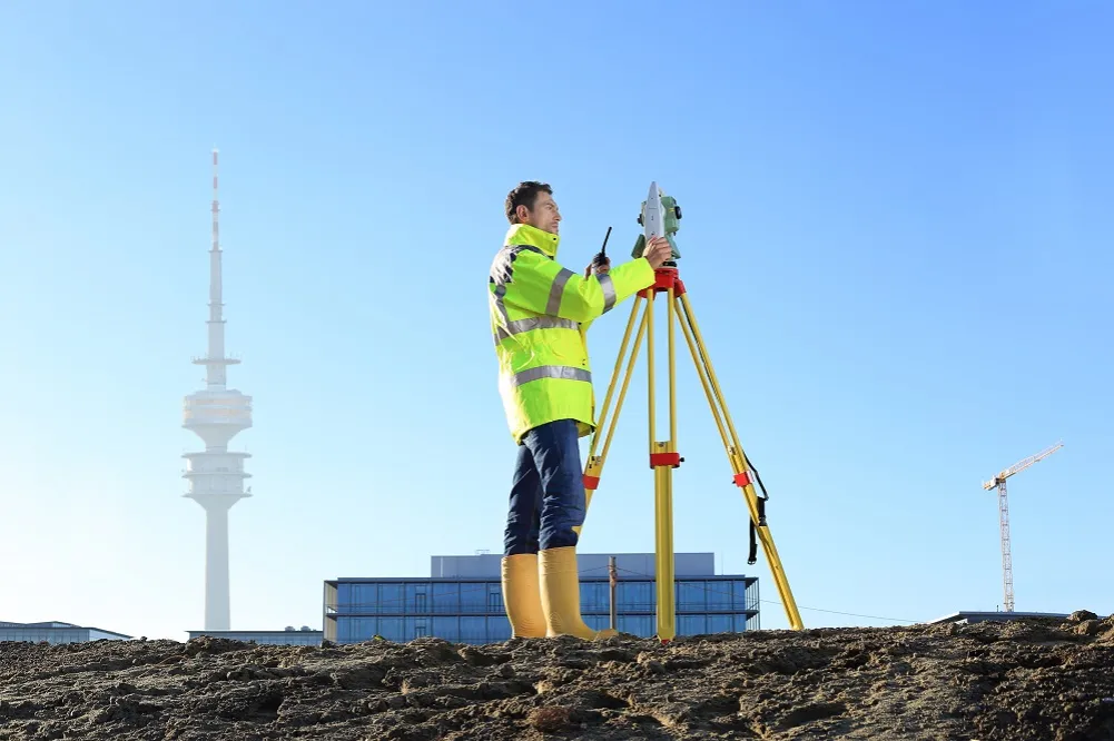 Zdjęcie Czy geodeta może się pomylić? Poznaj skutki błędów w pomiarach