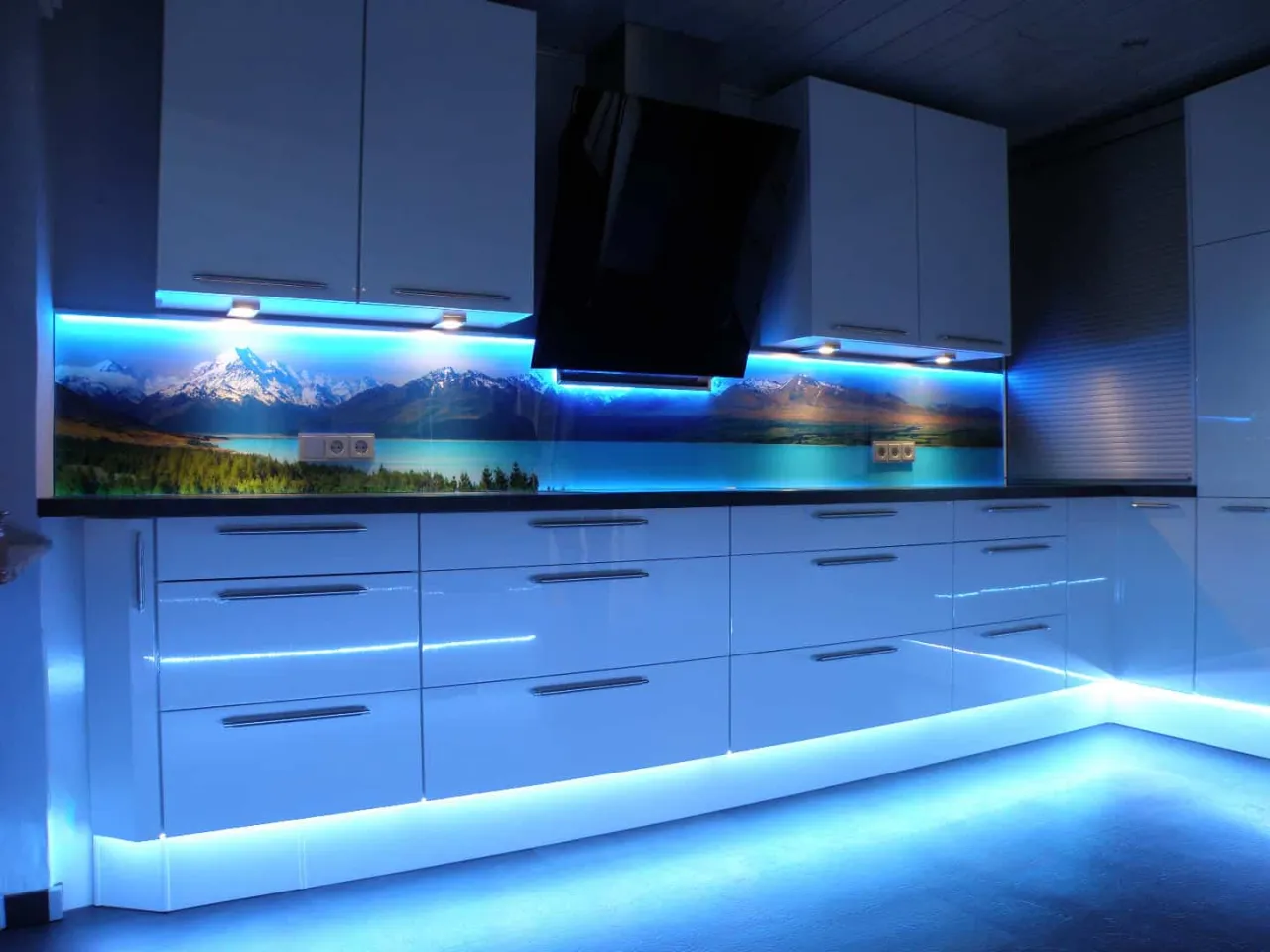 Zdjęcie Küche Fliesen überkleben: So einfach verwandeln Sie Ihre Küche ohne Stress