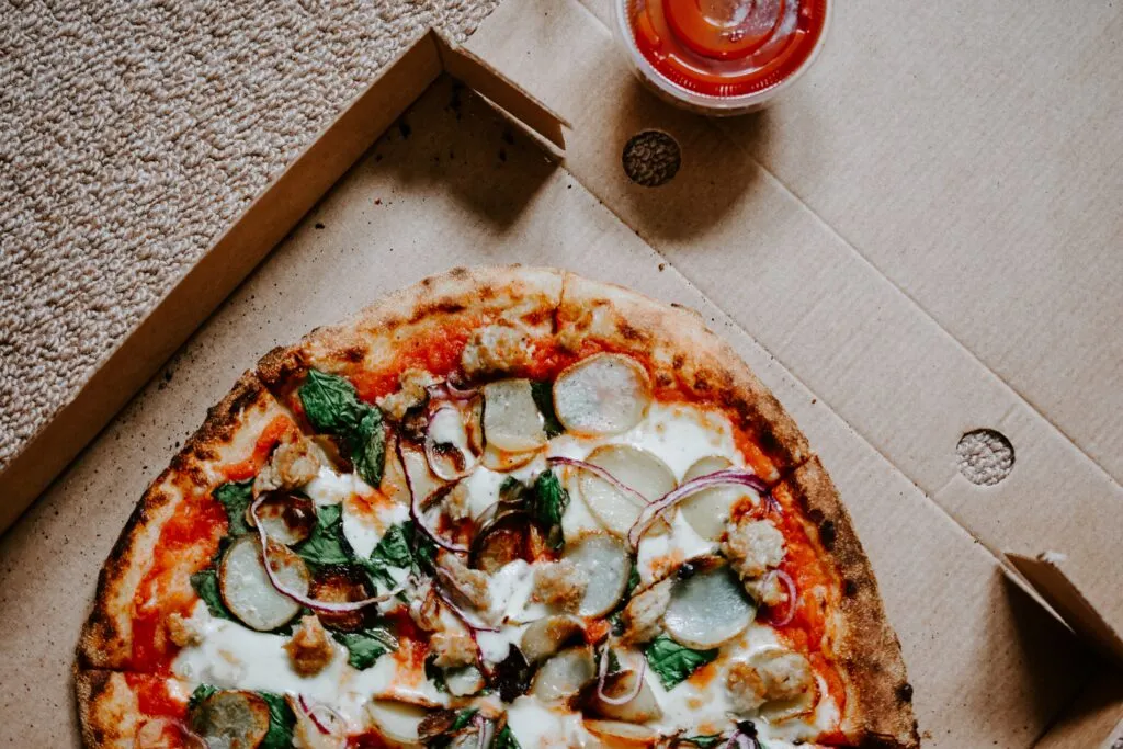 Zdjęcie Jaki sos pomidorowy do pizzy? Odkryj najlepsze przepisy i smaki