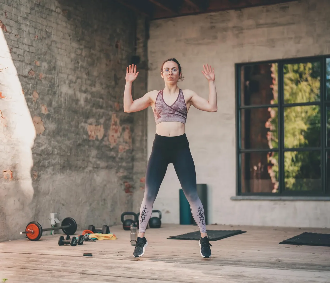 Zdjęcie Ile kcal spala 100 pajacyków? Zaskakujące wyniki dla każdej intensywności!