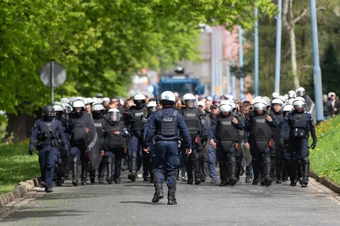 Zdjęcie Ile wynosi emerytura policjanta po 15 latach? Zaskakujące wyliczenia