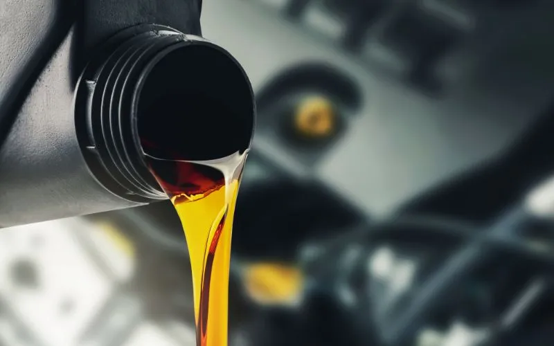 Zdjęcie Jaki olej hydrauliczny do koparki? Wybierz najlepszy dla swojej maszyny