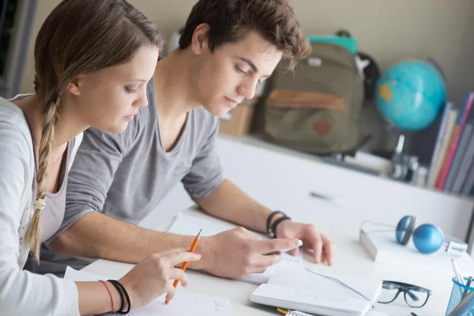 Zdjęcie Czy uczeń może założyć działalność gospodarczą? Sprawdź wymagania i zasady