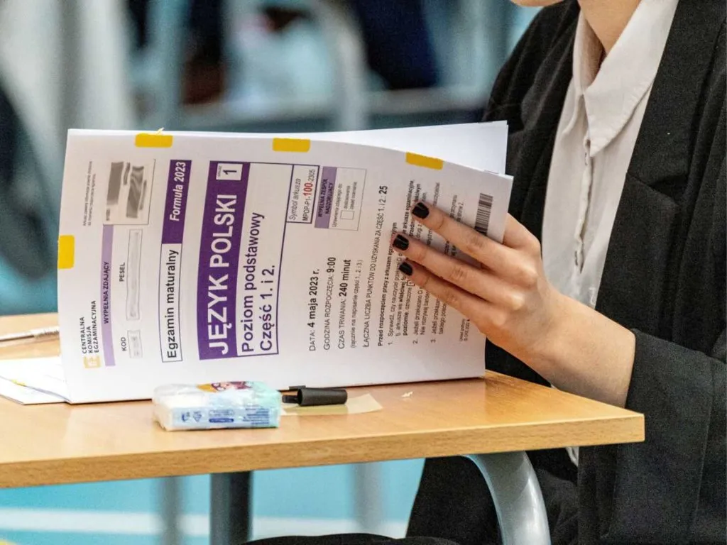 Zdjęcie Jak napisać rozprawkę maturalną - przykłady i najczęstsze błędy