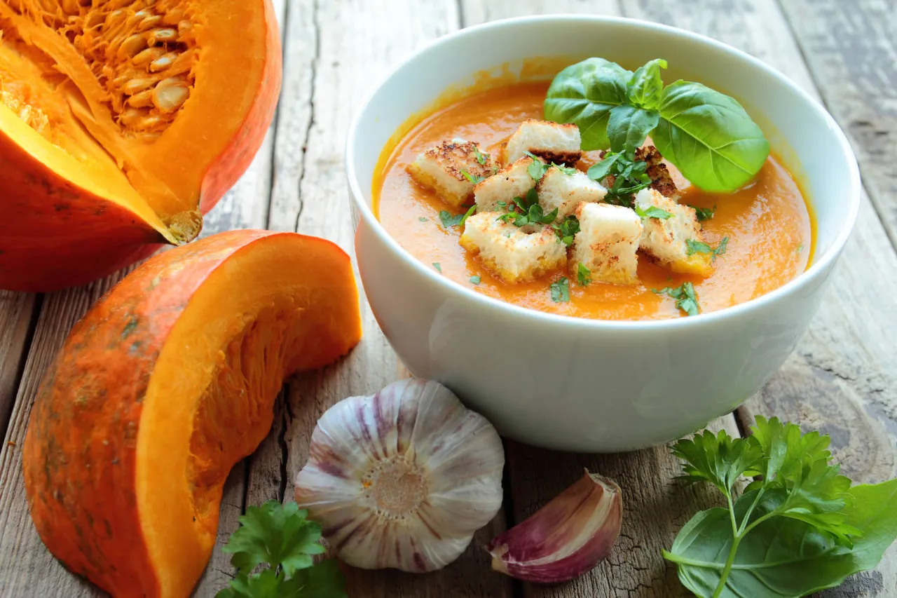 Zdjęcie Dynia na obiad: Wytrawne przepisy poza zupą-krem