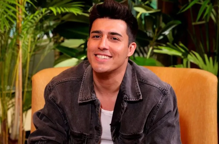 Zdjęcie Z kim jest Filip Lato? Odkryj tajemnice jego życia osobistego