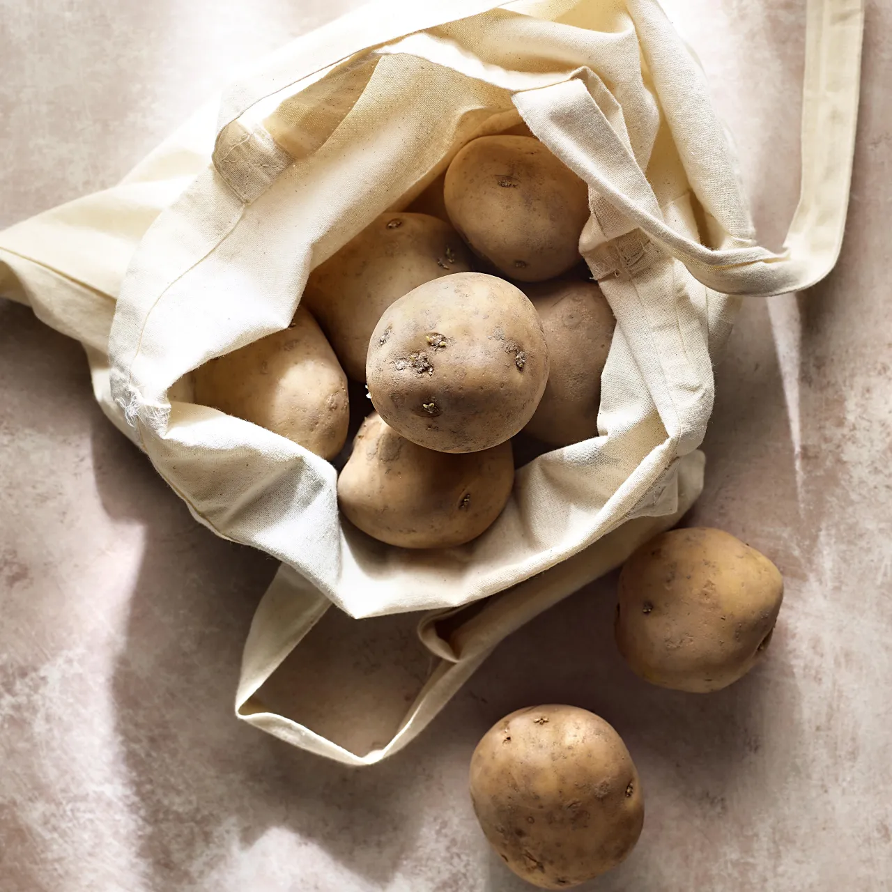 Zdjęcie Congelar patatas crudas para freír sin perder su sabor y textura