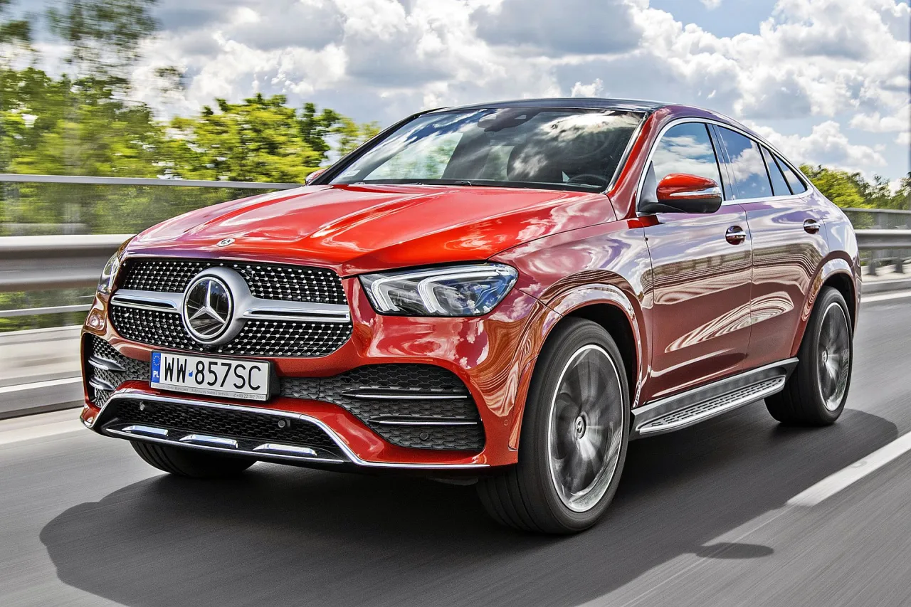 Zdjęcie Mercedes GLE Coupe AMG - wyjątkowe osiągi i luksusowe wyposażenie