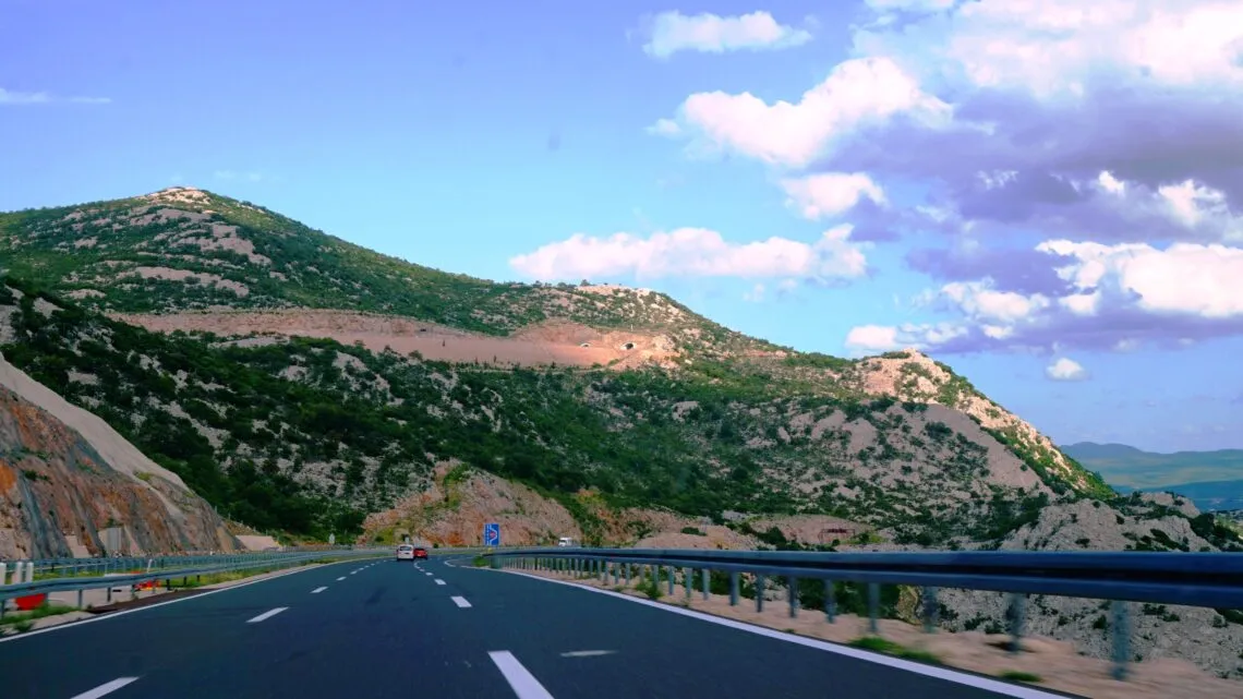 Zdjęcie Najlepsza trasa do Zadaru: unikaj kosztów i korków w podróży