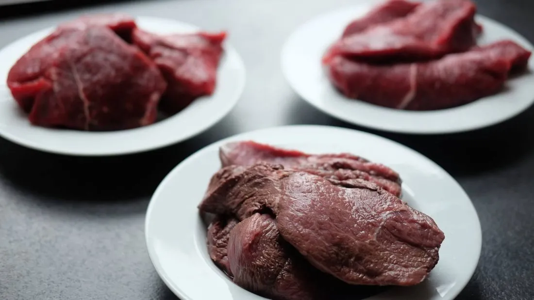 Zdjęcie Jak przygotować idealną wołowinę po burgundzku – przepis krok po kroku