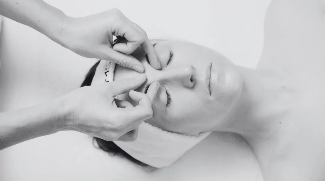 Zdjęcie Effektive Methoden zur Gesichtshaut straffen für strahlende Ergebnisse