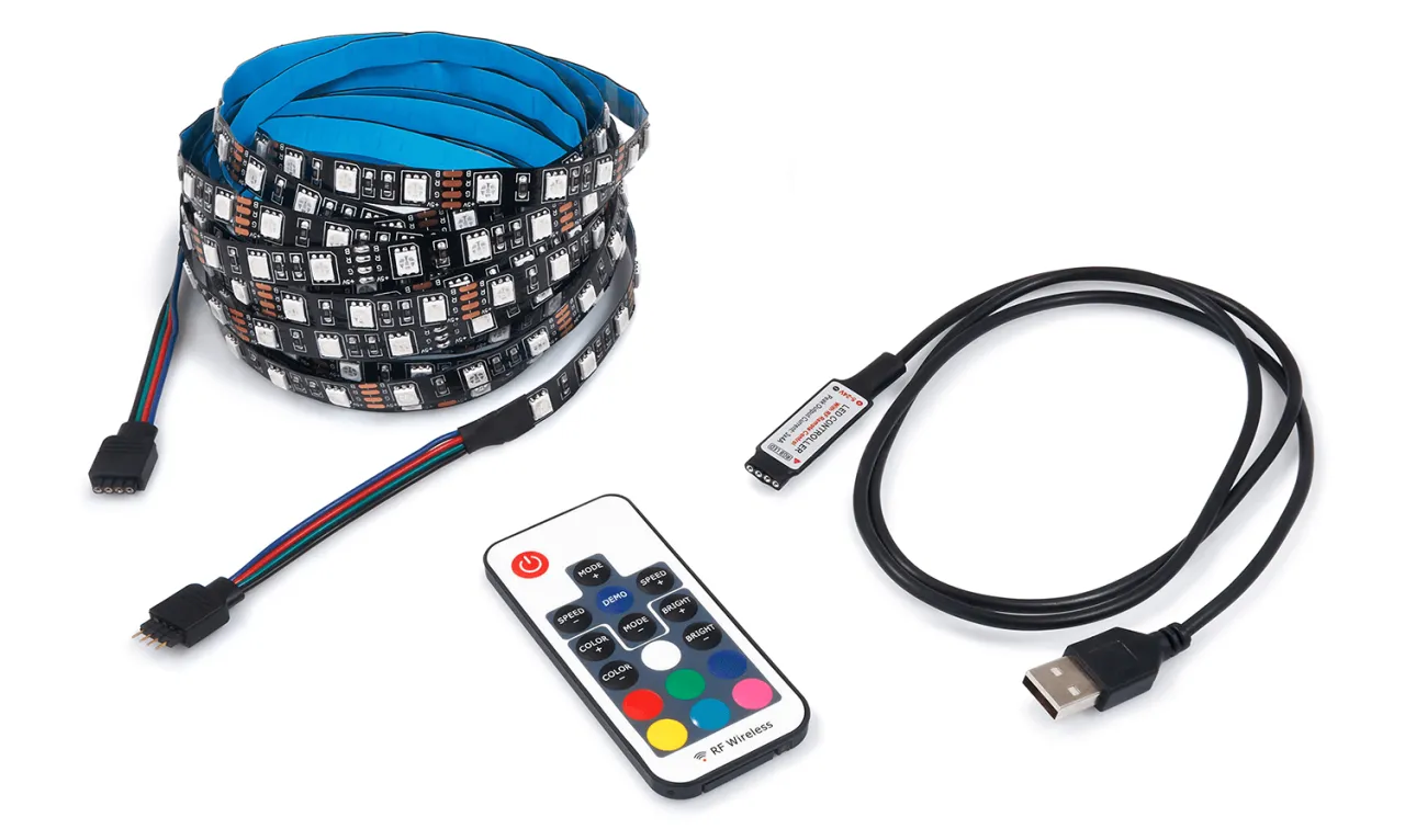 Zdjęcie Taśma LED na USB: Jak Efektywnie Oświetlić Przestrzeń bez Kabli