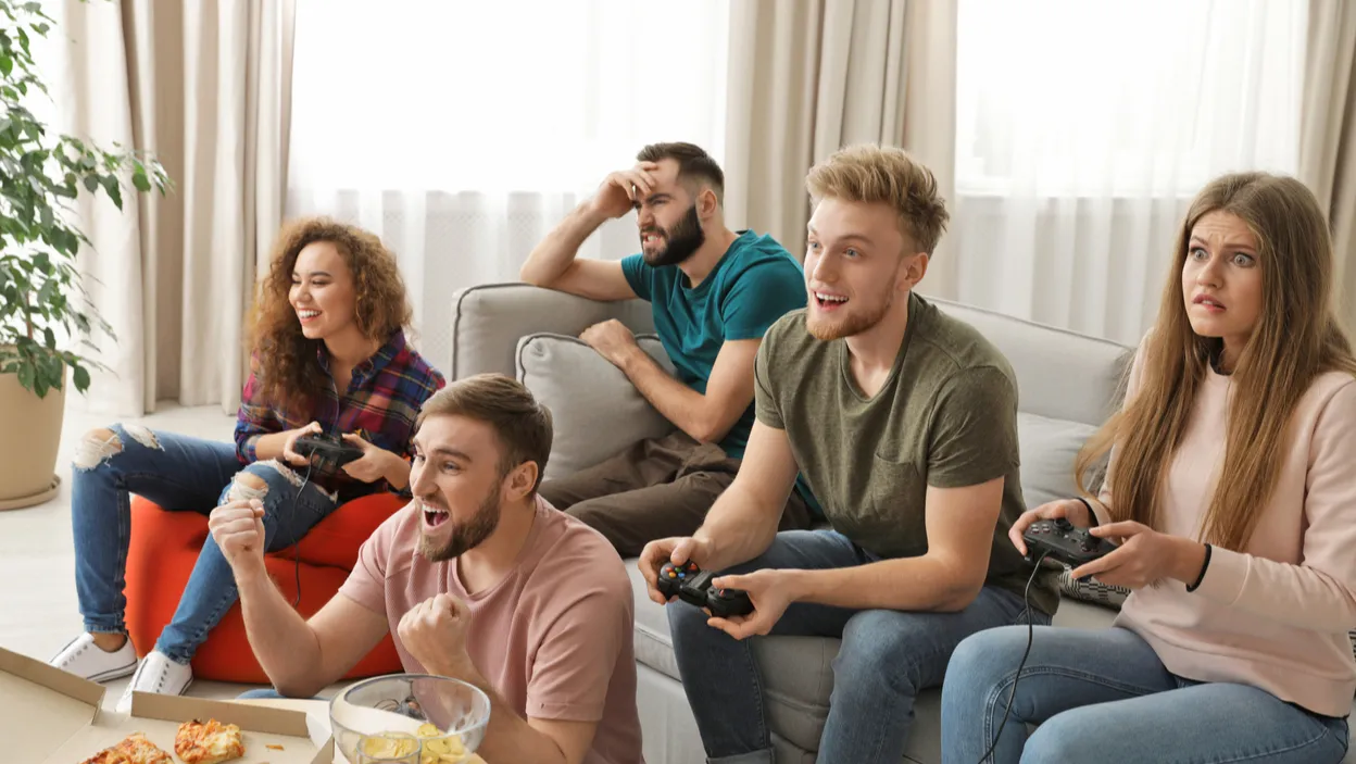 Zdjęcie Najlepsze gry w które można grać ze znajomymi w domu i online