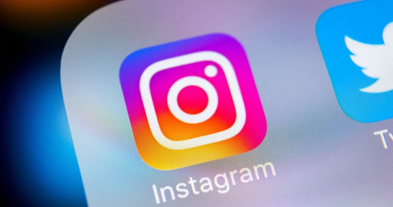 Zdjęcie Instagram relacje - czy naprawdę widać kto je ogląda?