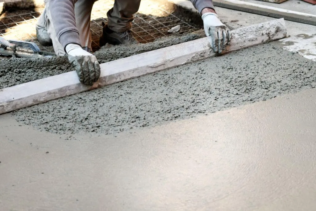 Zdjęcie Jaki beton na posadzkę w garażu, aby uniknąć pęknięć i uszkodzeń?