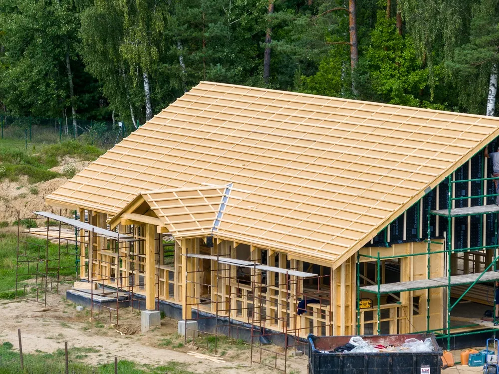 Zdjęcie Jakie drewno na dom szkieletowy - wybierz najlepsze materiały i oszczędzaj